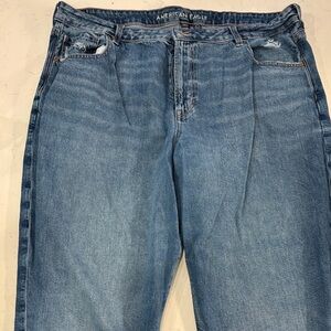 American Eagle Outfitters Mom Fit Denim Jeans Women’s